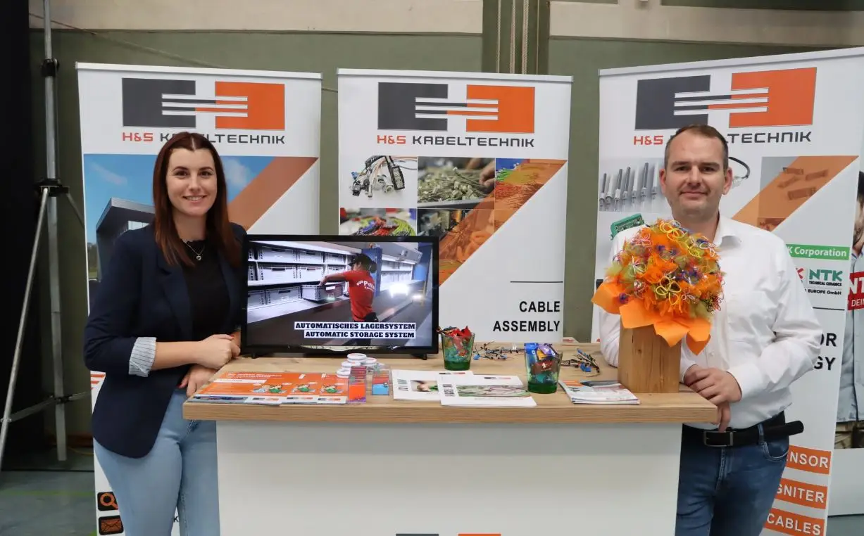 Zukunftsmesse unser Standpersonal am Tag 2