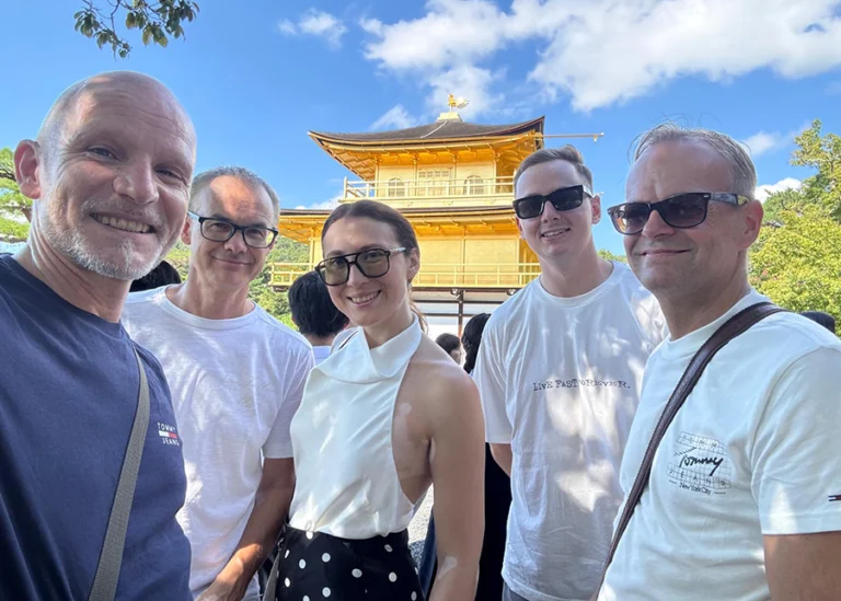 2610_Japan_Tempel Gruppenfoto